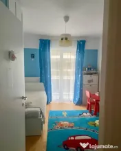 Petrom City - Apartament 3 camere, 2 bai, 92 mp. 