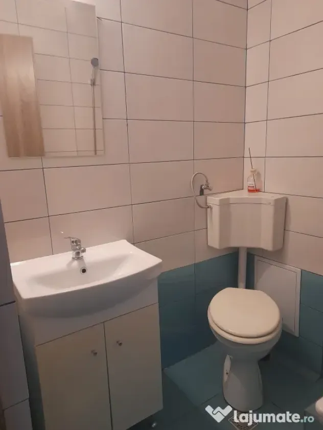 Garsonieră etaj 3 de vânzare Oradea