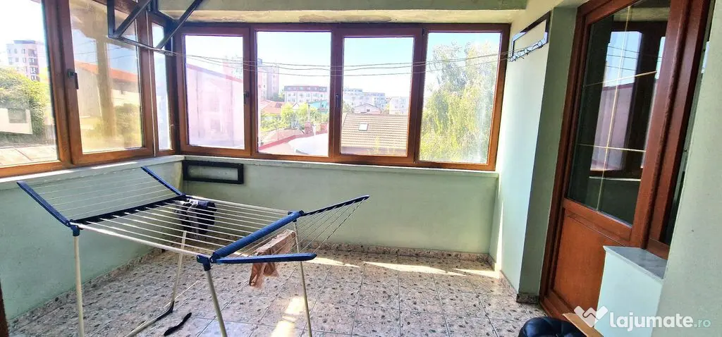 Vila P+1 zona Coiciu.