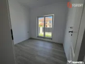 Duplex cu 4 camere si teren de 250 mp - Mosnita Noua 