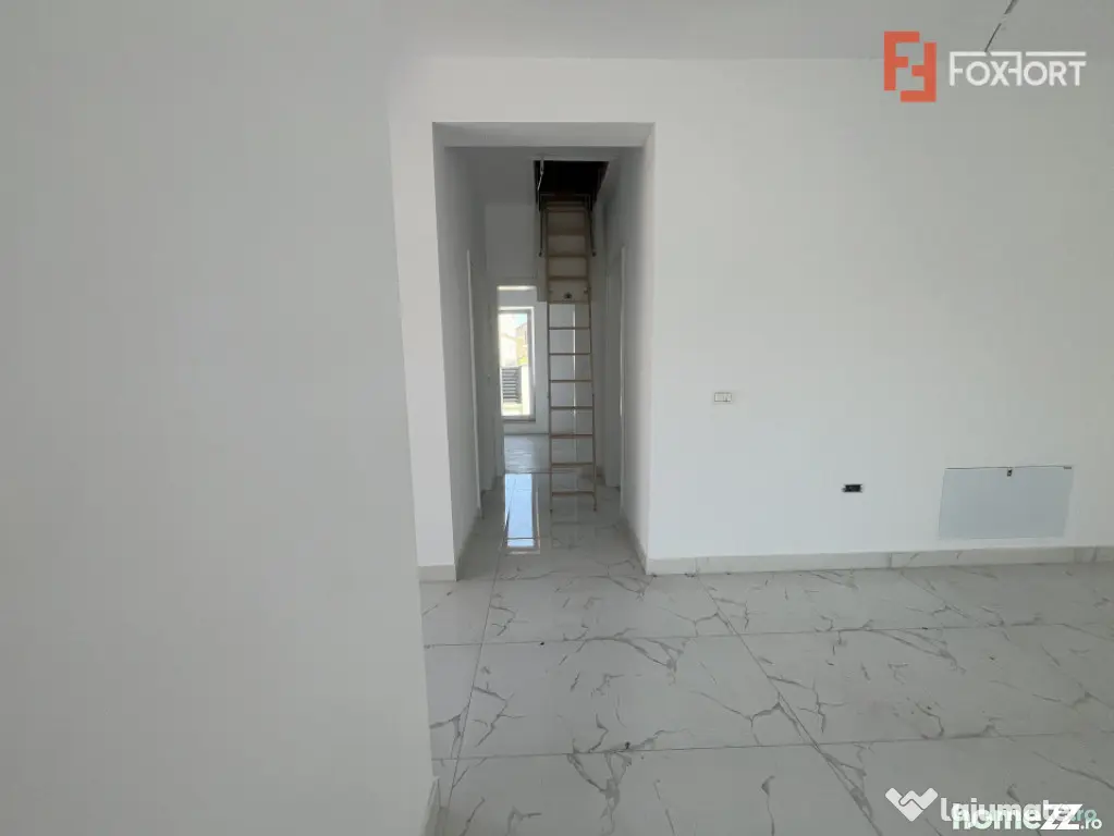 Duplex cu 4 camere si teren de 250 mp - Mosnita Noua
