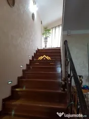 CASA CU ETAJ IN ORAS