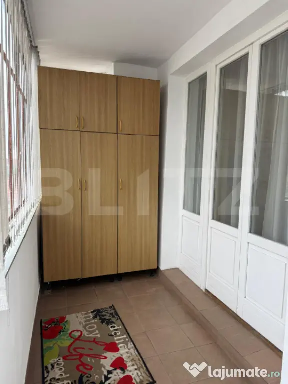 Apartament de vanzare - Zona Semicentala - Ideal Investitie
