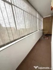 Apartament de vanzare - Zona Semicentala - Ideal Investitie 