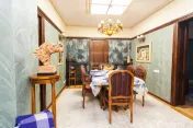 6 camere | Ultracentral | Colectionar de obiecte rare 