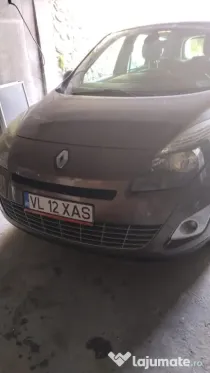Renault grand-scenic din 2011, impecabil