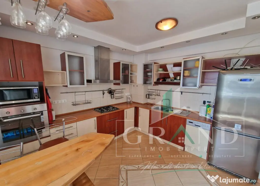 Apartament de vanzare 4 camere, Zorilor