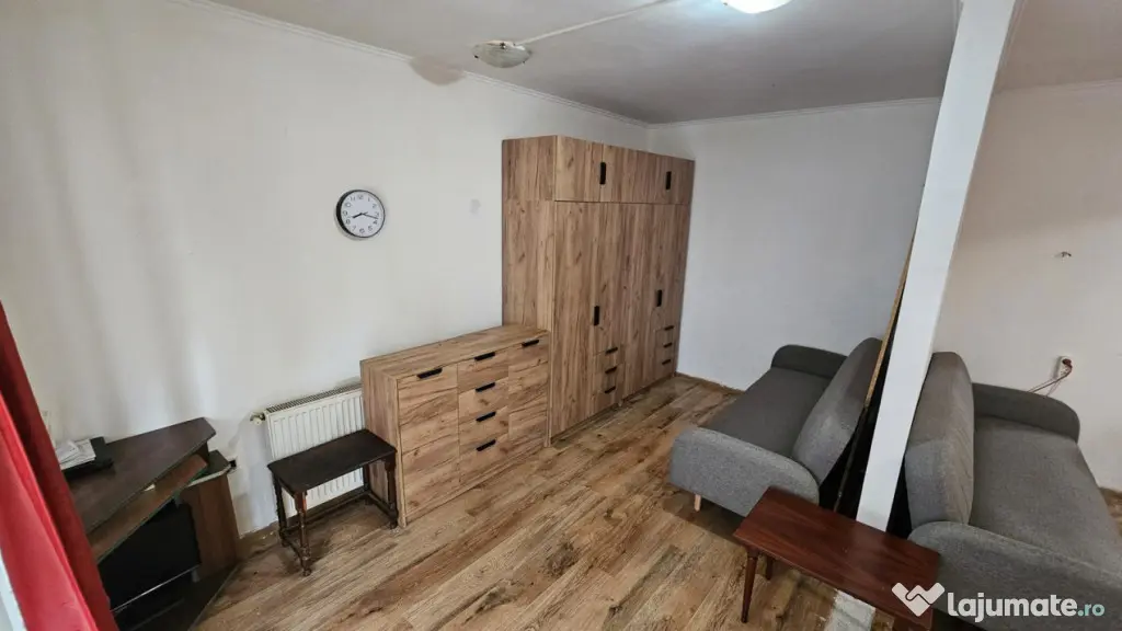 Apartament 2 camere in Floresti