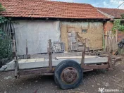 Monoaxa, plug si remorcuță