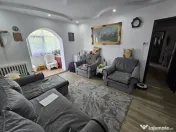 Apartament 3 camere renovat și mobilat – zona Dacia 