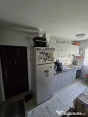 Apartament 3 camere renovat și mobilat – zona Dacia 