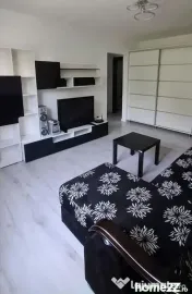 APARTAMENT 3 CAMERE SEMIDECOMANDAT