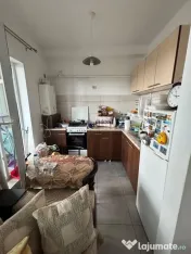 APARTAMENT 2 CAMERE SEMIDECOMANDAT 