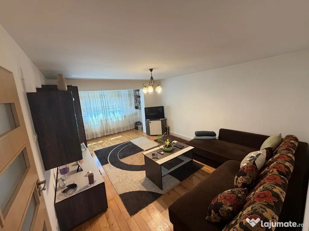 Apartament cu 2 camere de vanzare in Lugoj, Cartier Stadion