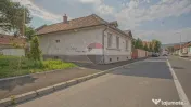 Casă individuală din cărămidă | Teren 553 mp cu ieș...