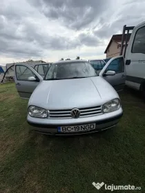 Volkswagen golf berlina