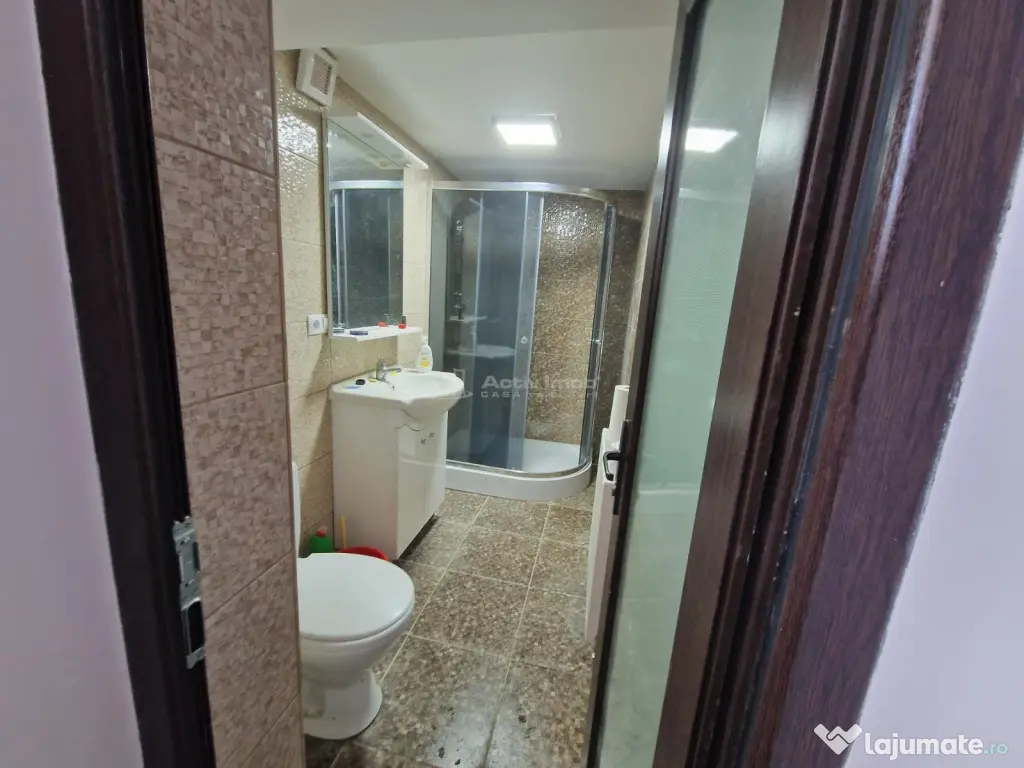 Casa -duplex, cabana, Horezu, Varful lui Roman, se vinde si