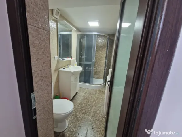 Casa -duplex, cabana, Horezu, Varful lui Roman, se vinde si