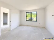 Casa moderna, structura P 1E, la rosu, Voiniceni 