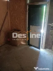 Casă PIETRĂRIE | 2 camere, 70 mp, 400 mp teren, loc de ... 