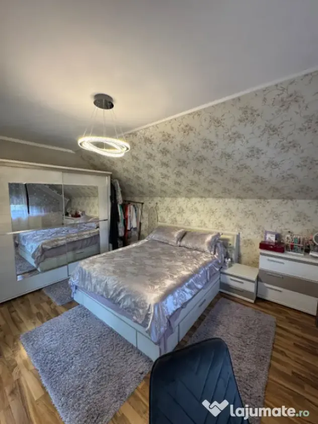 Casă premium pe str. Emil Racoviță, 3 dormitoare, garaj ?