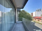 2 camere, bloc nou, 65 mp, balcon, aproape de Centru