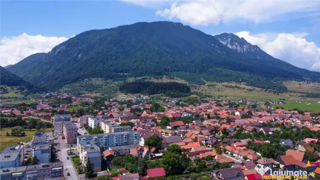 Apartament decomandat, vedere frumoasa, etaj2, Zarnesti, Bra
