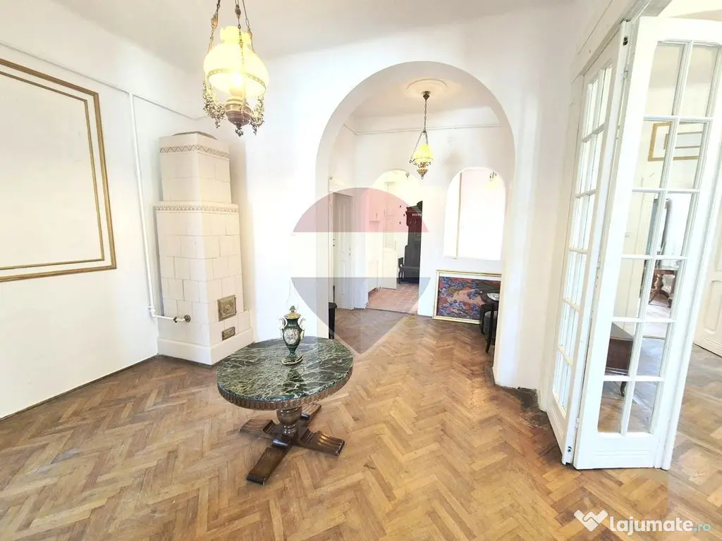 Vila | Apartament 4 camere de închiriat Metrou Tineretul...