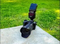 Nikon z5 kit - nikkor z 28-75 - blitz nikon sb-700 si accesorii
