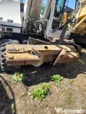 Lama plus cale excavator pe roti Case WX145 