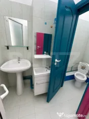 Spațiu comercial cu 2 camere, baie și cameră tehnică –