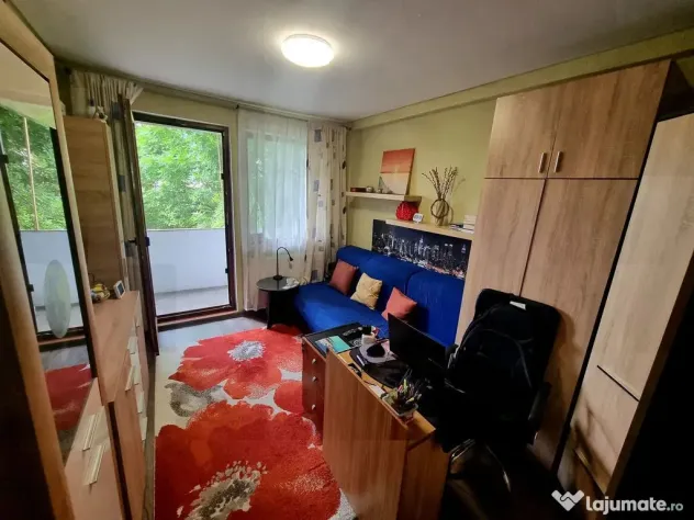 Ferdinand consulatul Turc- apartament 3 camere 80 mp reno...