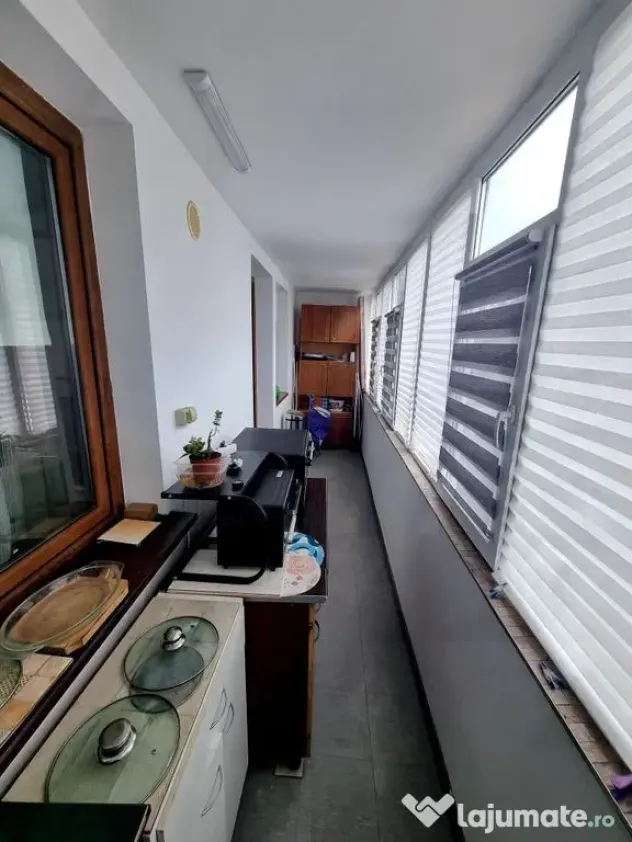 Ferdinand consulatul Turc- apartament 3 camere 80 mp reno...
