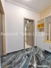 Apartament 2 camere, bloc nou,et.1 la cheie! Floresti central 