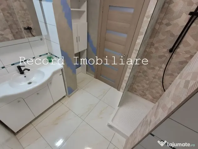 Apartament 2 camere, bloc nou,et.1 la cheie! Floresti central