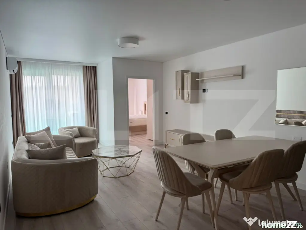 Apartament 3 camere, lux, A.C, parcare subterana, zona: Frun