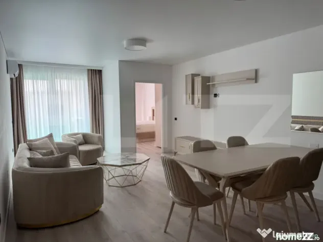 Apartament 3 camere, lux, A.C, parcare subterana, zona: Frun