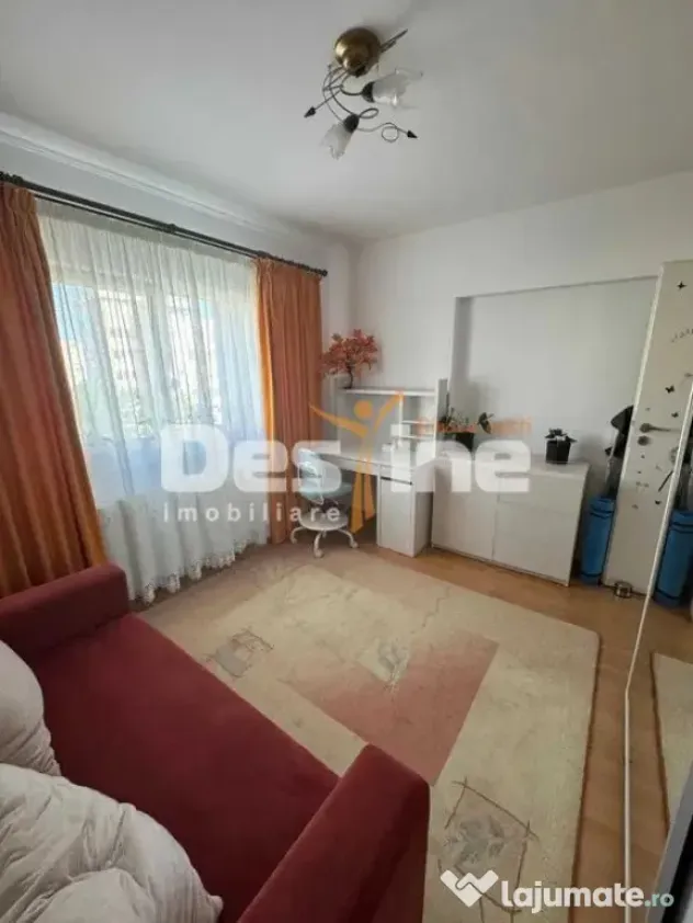 APARTAMENT 3 CAMERE DECOMANDAT