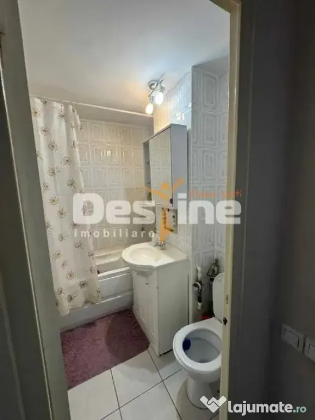APARTAMENT 3 CAMERE DECOMANDAT