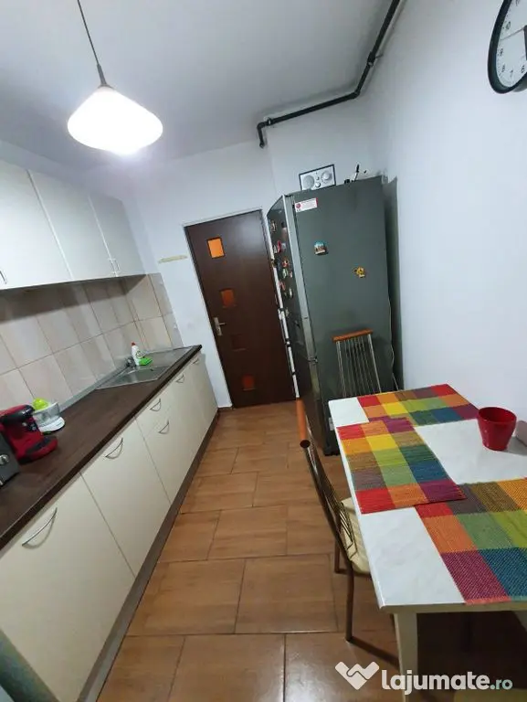 3 camere Tomis II termen lung