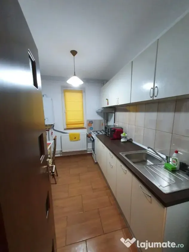 3 camere Tomis II termen lung