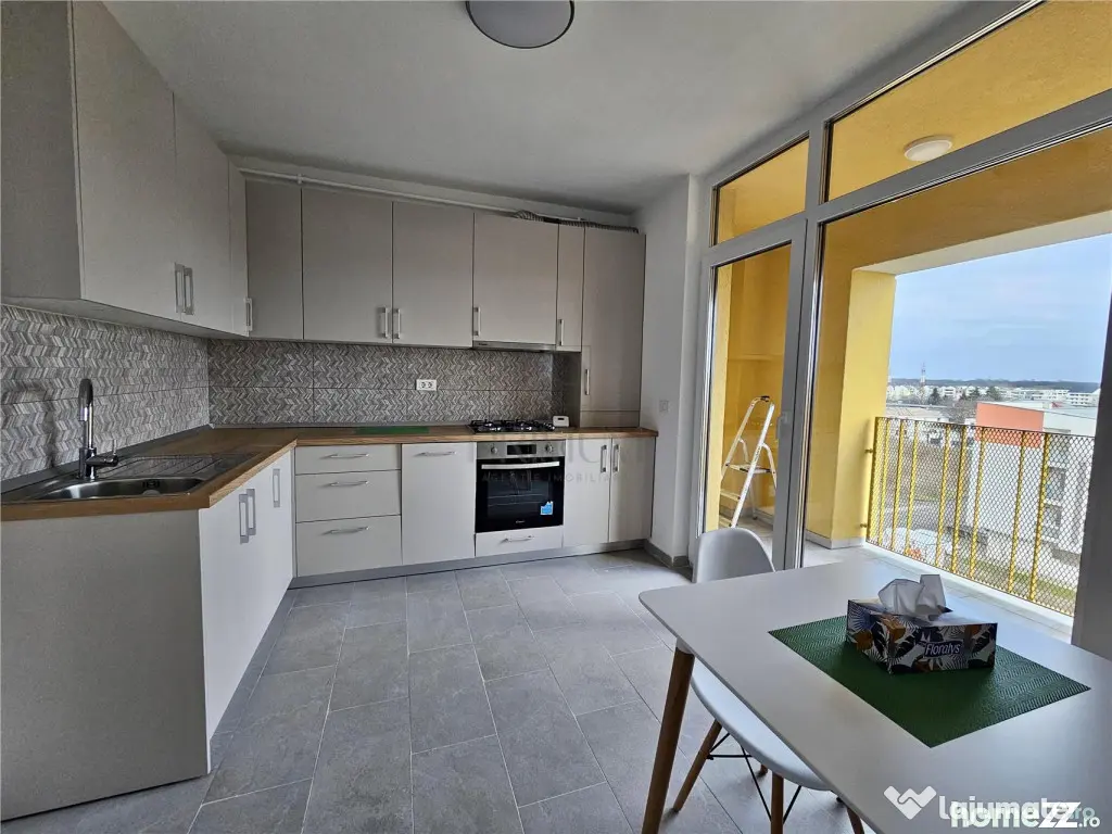 ARADULUI, APARTAMENT 2 CAMERE DE INCHIRIAT, PARCARE, LIFT