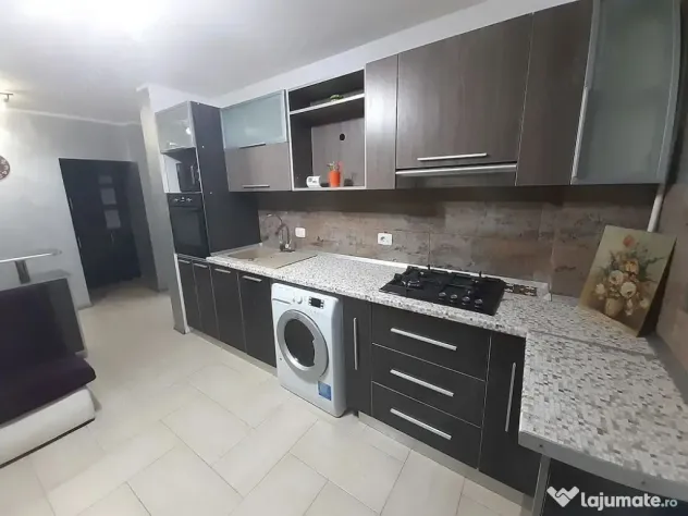 De inchiriat apartament cu o camera Micro 21 Galati, part...