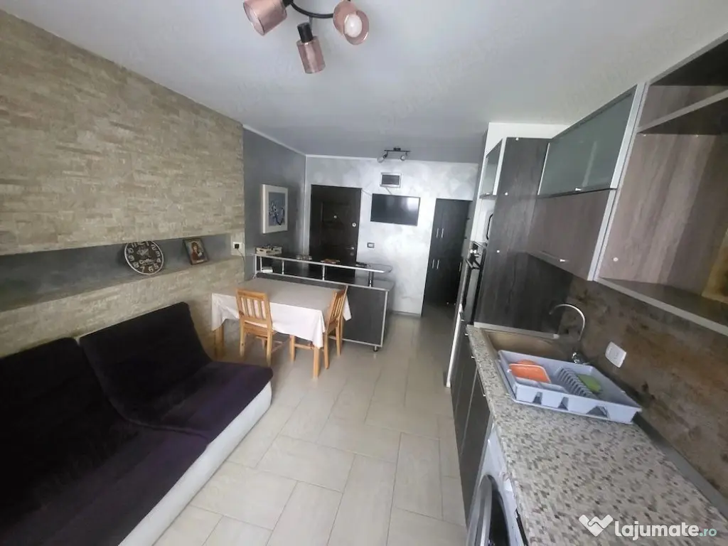 De inchiriat apartament cu o camera Micro 21 Galati, part...