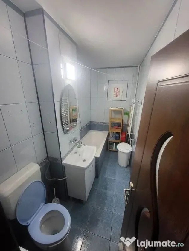 De inchiriat apartament cu o camera Micro 21 Galati, part...