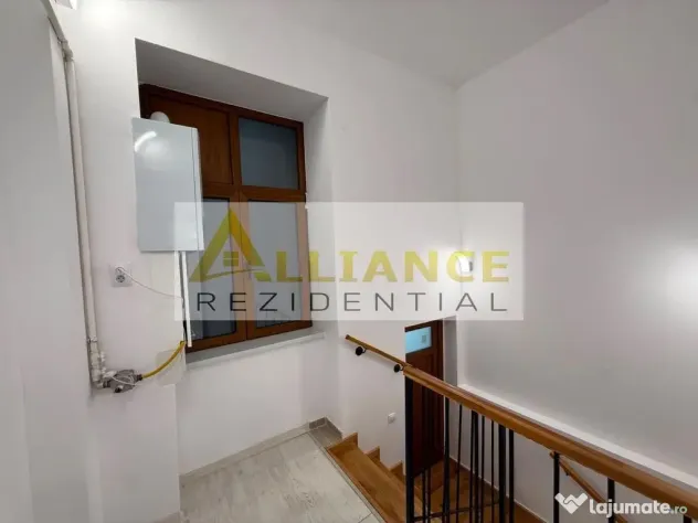Piata Unirii Apartament tip duplex P+1 50 mp Centru Vechi...