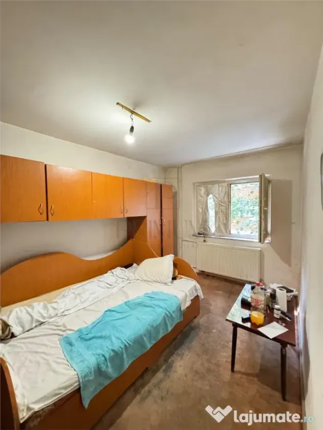 Simion Barnutiu - 2 Camere - Etaj 2 - Bloc izolat