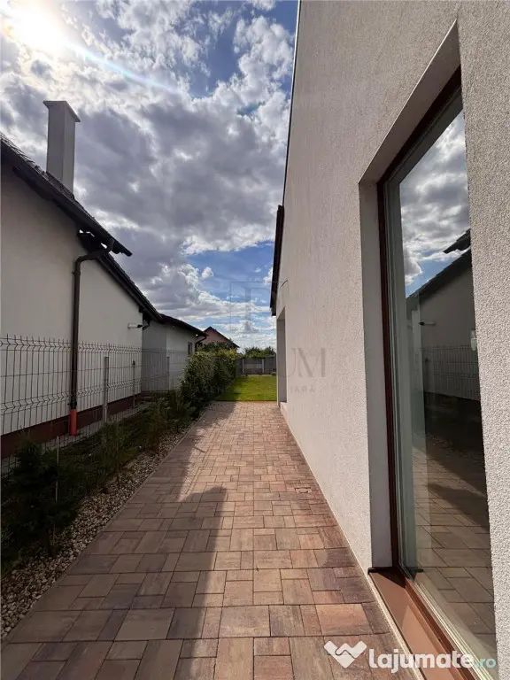 DUPLEX SPATIOS, MOSNITA NOUA, LOCATIE EXCELENTA, CURTE AMENA