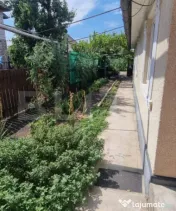 Casă cu 2 corpuri – Ideală pentru locuit sau investiție 