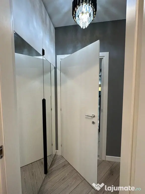 PENTHOUSE EXCLUSIVIST CU TERASĂ DE 200 MP | PIPERA